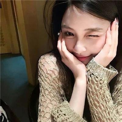 带着魔术盒的男人
